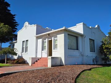 Caretaker front feature